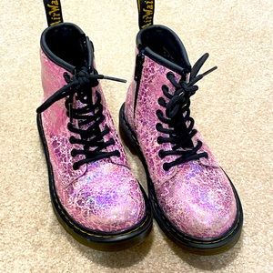 Girls Dr. Martens Pink Crinkle size 12